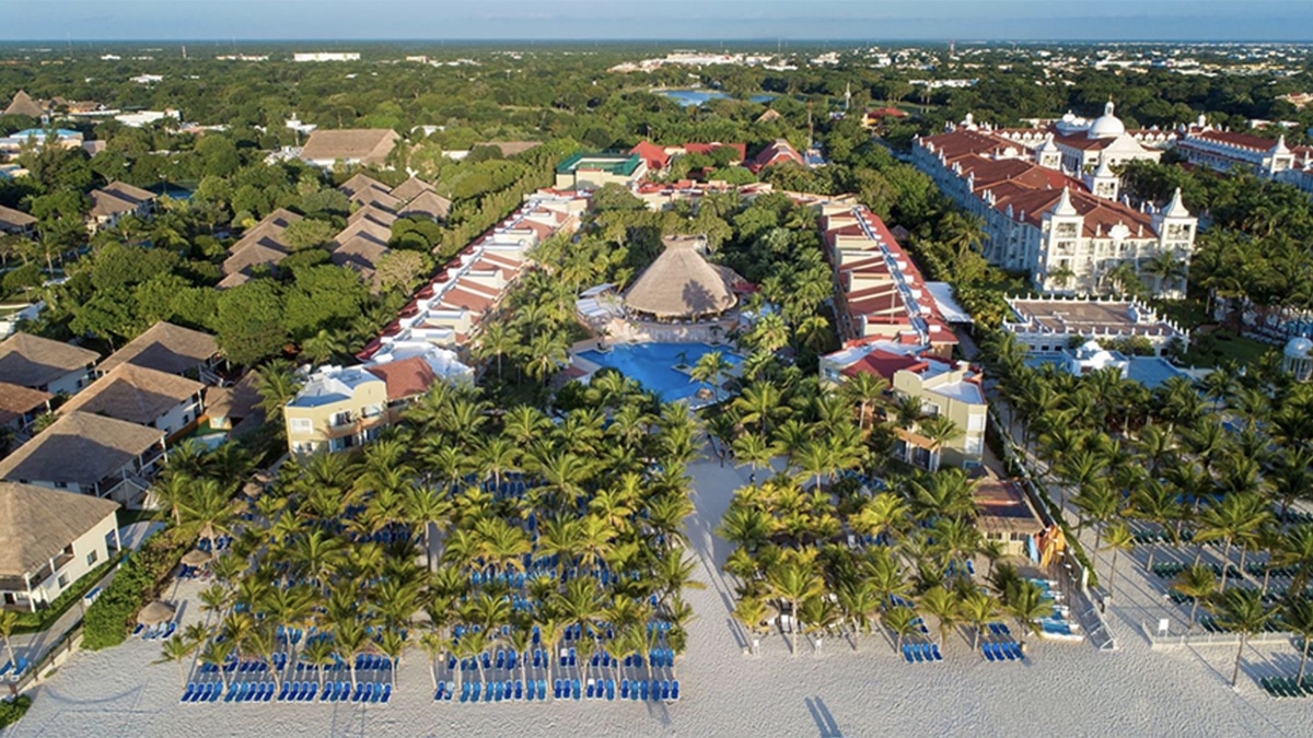 Viva Wyndham Reopens Playa del Carmen All-Inclusive