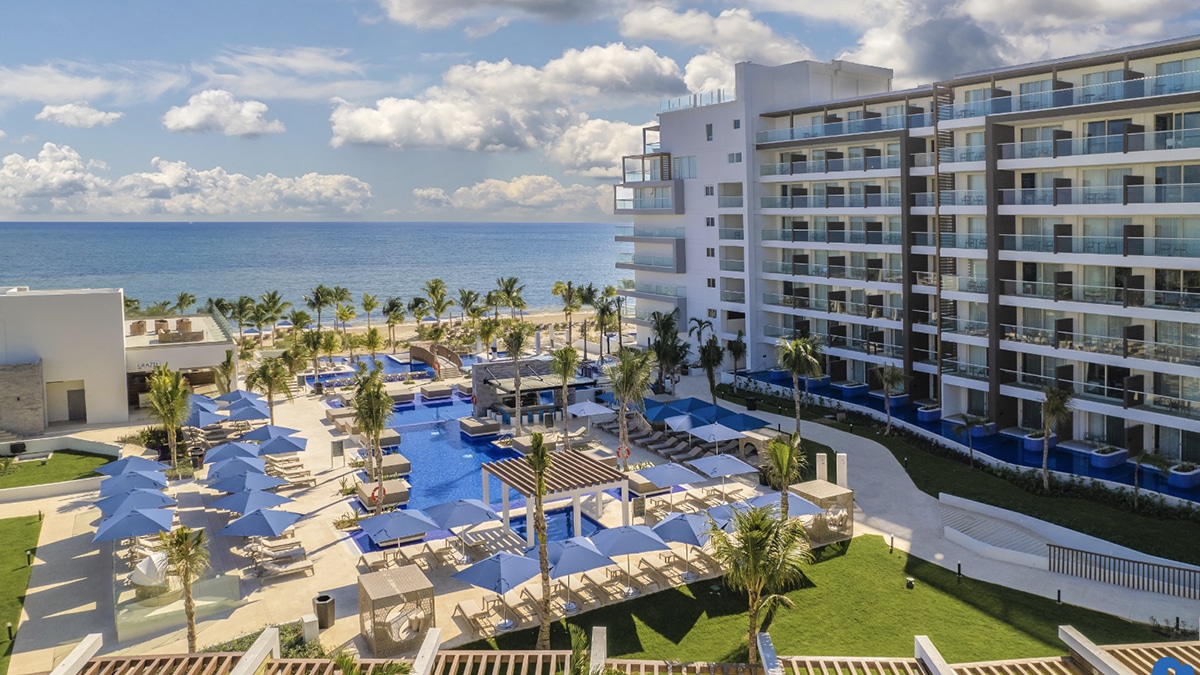 nh riviera cancun luxury resort