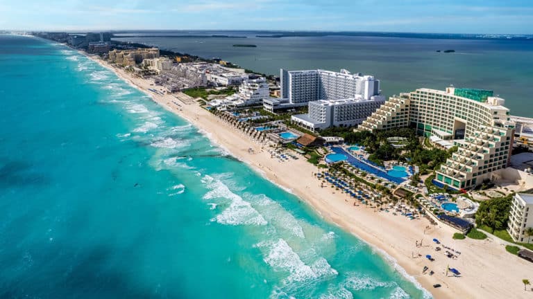 Riu Has A New Adults-only Palace Resort In Cancun