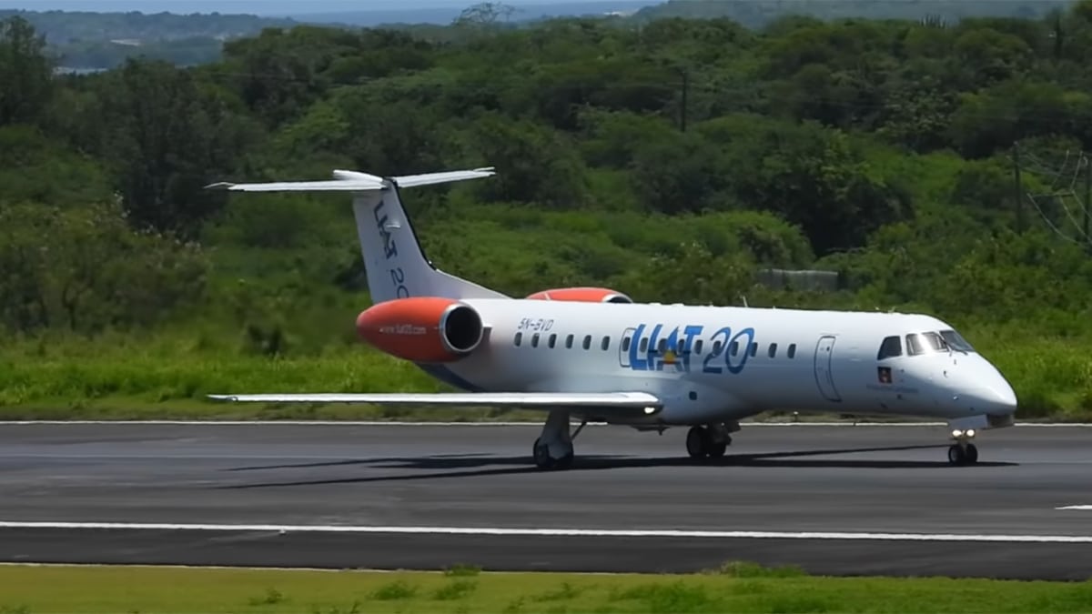 liat 20 flight on tarmac