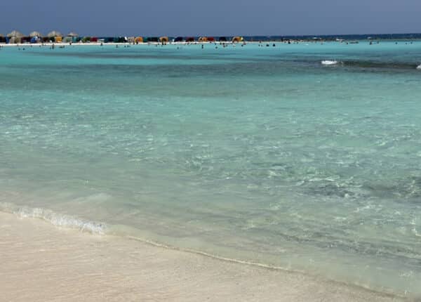 beach in aruba