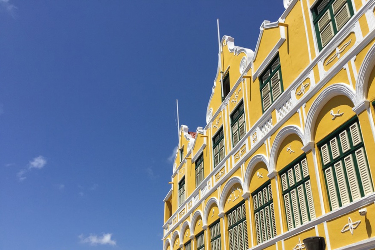 caribbean island curacao americans